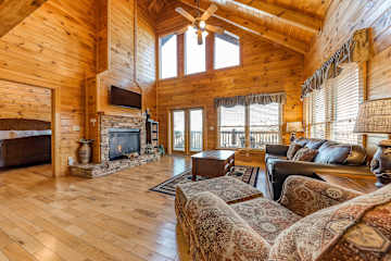 Sherwood Forest Resort – Elegant Escape