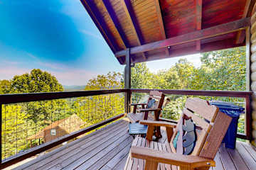 Little Black Bear Retreat