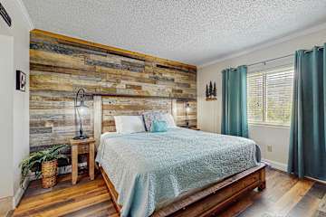 Rivers Edge Condo 206