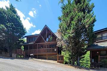 Bear Creek Lodge