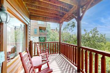 Legacy Mountain Resort – Hillbilly Highrise