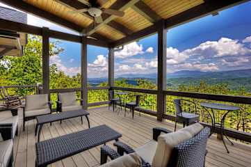 Blackstone Lodge