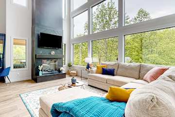 Luna Bear Chalet