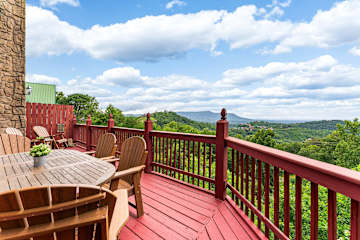 Bearfoot Inn