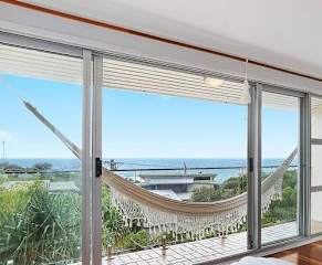 Seaview on Tingira rental in Sunrise Beach, AU