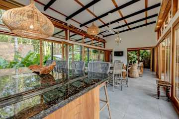 Villa Ópalo: villa familiar con piscina & Wi-Fi