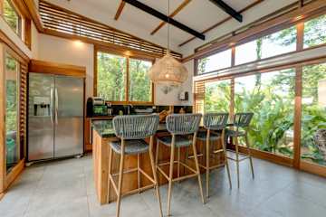 Villa Ópalo: villa familiar con piscina & Wi-Fi