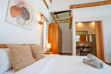 Villa Ópalo: villa familiar con piscina & Wi-Fi