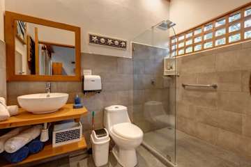 Villa Ópalo: villa familiar con piscina & Wi-Fi