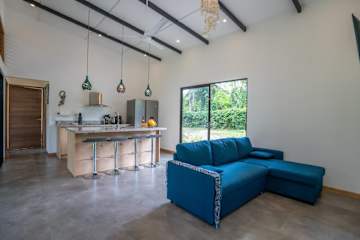 Villa de ensueño Anusara con piscina y aire acondicionado