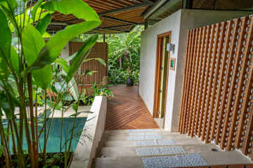 Patio caribeño | Villa de lujo en la selva con piscina