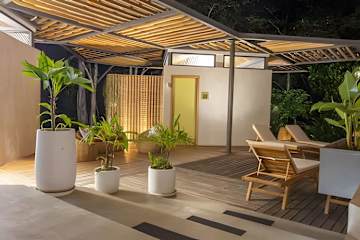 Patio caribeño | Villa de lujo en la selva con piscina