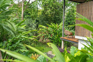 Patio caribeño | Villa de lujo en la selva con piscina