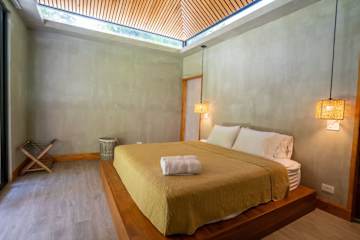 Serenity Sand Bungalow Beach & Jungle Escape + AC