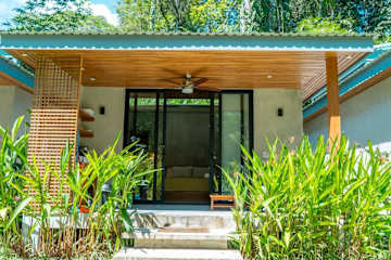 Serenity Sand Bungalow Beach & Jungle Escape + AC