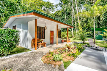 Haze Villa | Tropical Retreat & Pool
