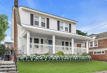 3BR Family Home in Avon - Walk to Beach & Main St rental in Avon-by-the-Sea