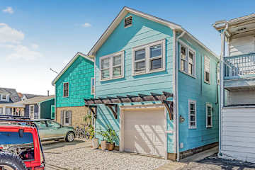 Seaside Heights - 2BR Beach Block Lifeguard House! rental in Seaside Heights, US