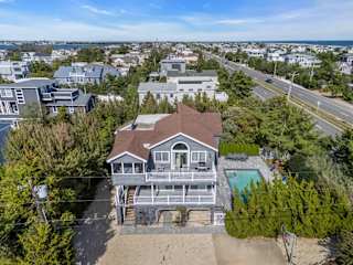 5BR Loveladies LBI Family Escape - Pool - Elevator rental in LBI - Loveladies