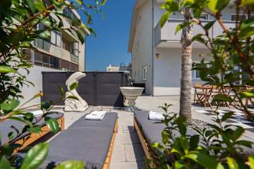 Host Wise Arvore  - Room w/ Balcony & Pool photo 5