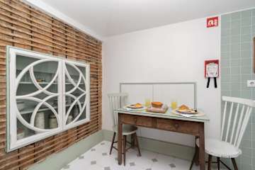3 Spacious Flats w/ Jacuzzi & Garden by HostWise photo 5