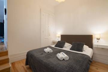 Spacious Captivating Flat | Terrace by HostWise photo 2