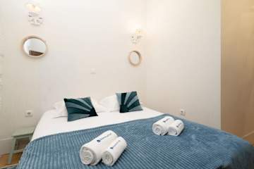 Homely Noble Flat at Palácio de Cristal by HostWise photo 2