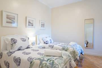 Anna´s Flats | City View by HostWise photo 5