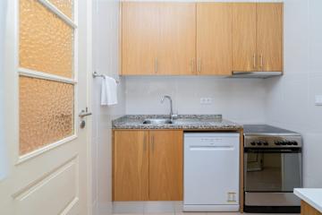 Anna´s Flats | City View by HostWise photo 4
