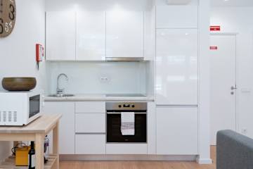 3 Restfull Cozy Flats w/ Balcony by HostWise photo 4
