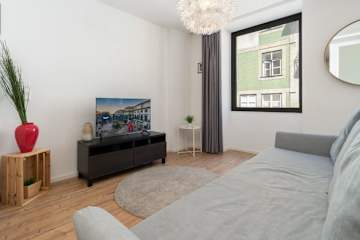 Charming Welcoming Flat | Central by HostWise photo 2
