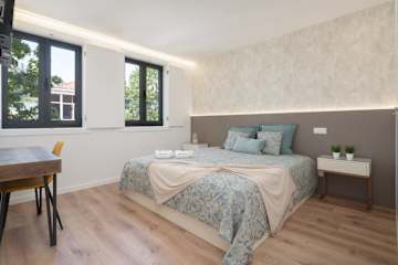 Elegant Design Flat | Ace Location by HostWise