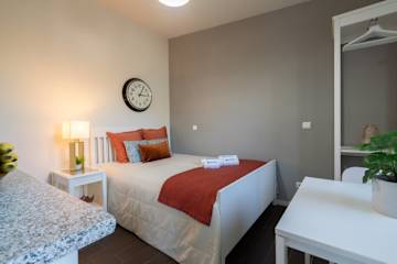 Simple Private Houses | Center by HostWise photo 4
