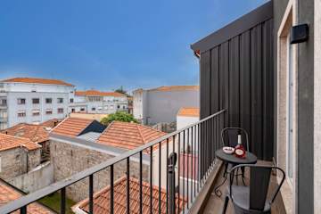 Modern Design Duplex w/ Balcony by HostWise photo 4