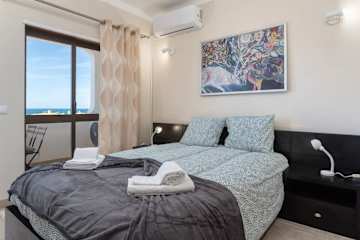 Bright Lovely Flat w/ Balcony by HostWise photo 2