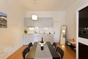 2 Comfy Flats w/Netflix | Ace Location by HostWise photo 4