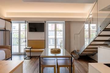 Fervença Boutique Palace 15 by HostWise photo 2