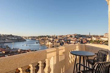Fervença Boutique Palace 18 by HostWise