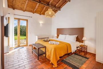 Burro Ville by HostWise - Spacious House w/ Pool