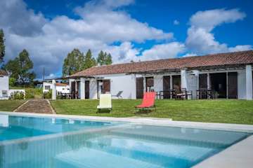 Burro Ville - Bright Houses w/ Pool by HostWise photo 3