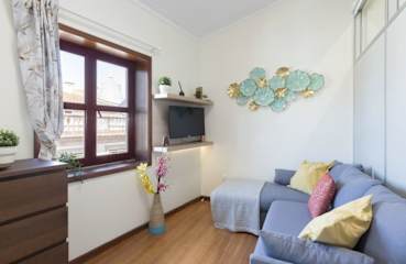 Central Comfy Flat by HostWise