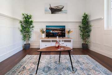Rustic Central Flat | Terrace by Host Wise photo 2
