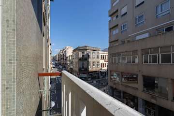 Prized Spacious Flat | Balcony by HostWise photo 5