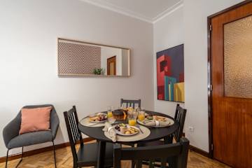 Prized Spacious Flat | Balcony by HostWise photo 4