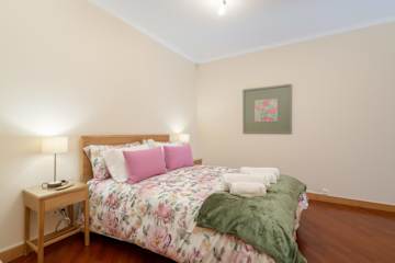 Anna´s Flats | River View by HostWise photo 3