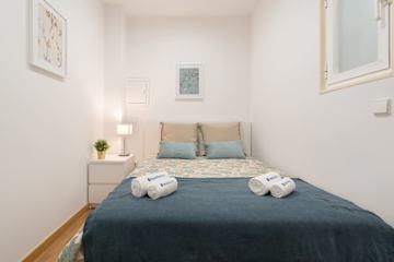 Charming & Restful Flat | Central by HostWise photo 2