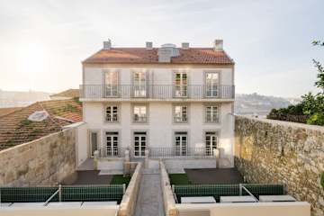 2 Fervença Boutique Palace by HostWise photo 5