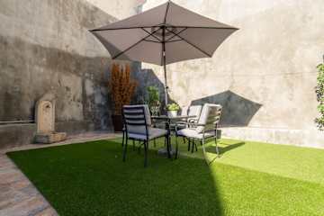 Welcoming Flats Terrace by HostWise photo 3