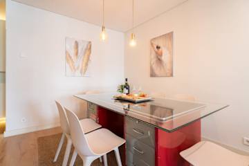 Stylish Bright Flat w/ Balcony by HostWise photo 2
