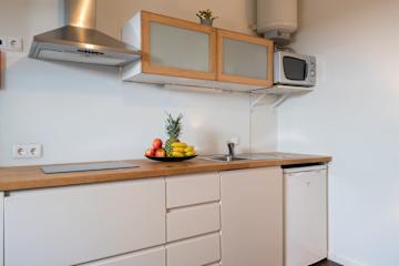 Cozy Tiny House | Prime Location by HostWise photo 3